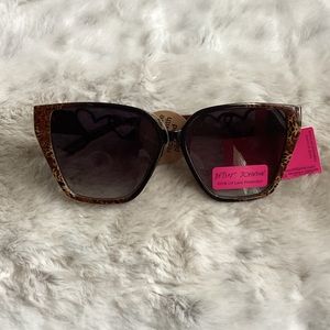 Betsey Johnson Sunglasses, NWT